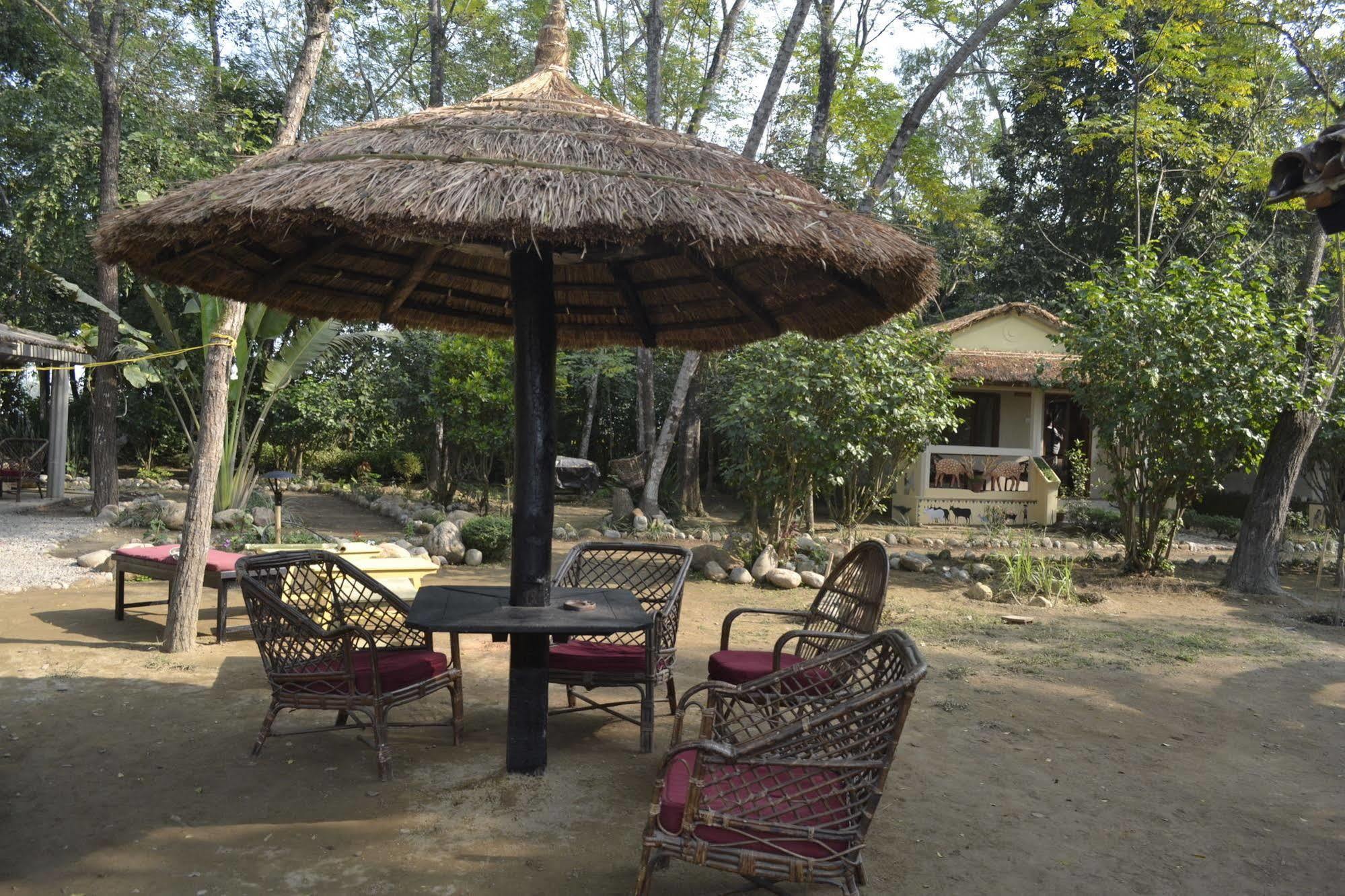 Machan Country Villa Kumarwarti Εξωτερικό φωτογραφία