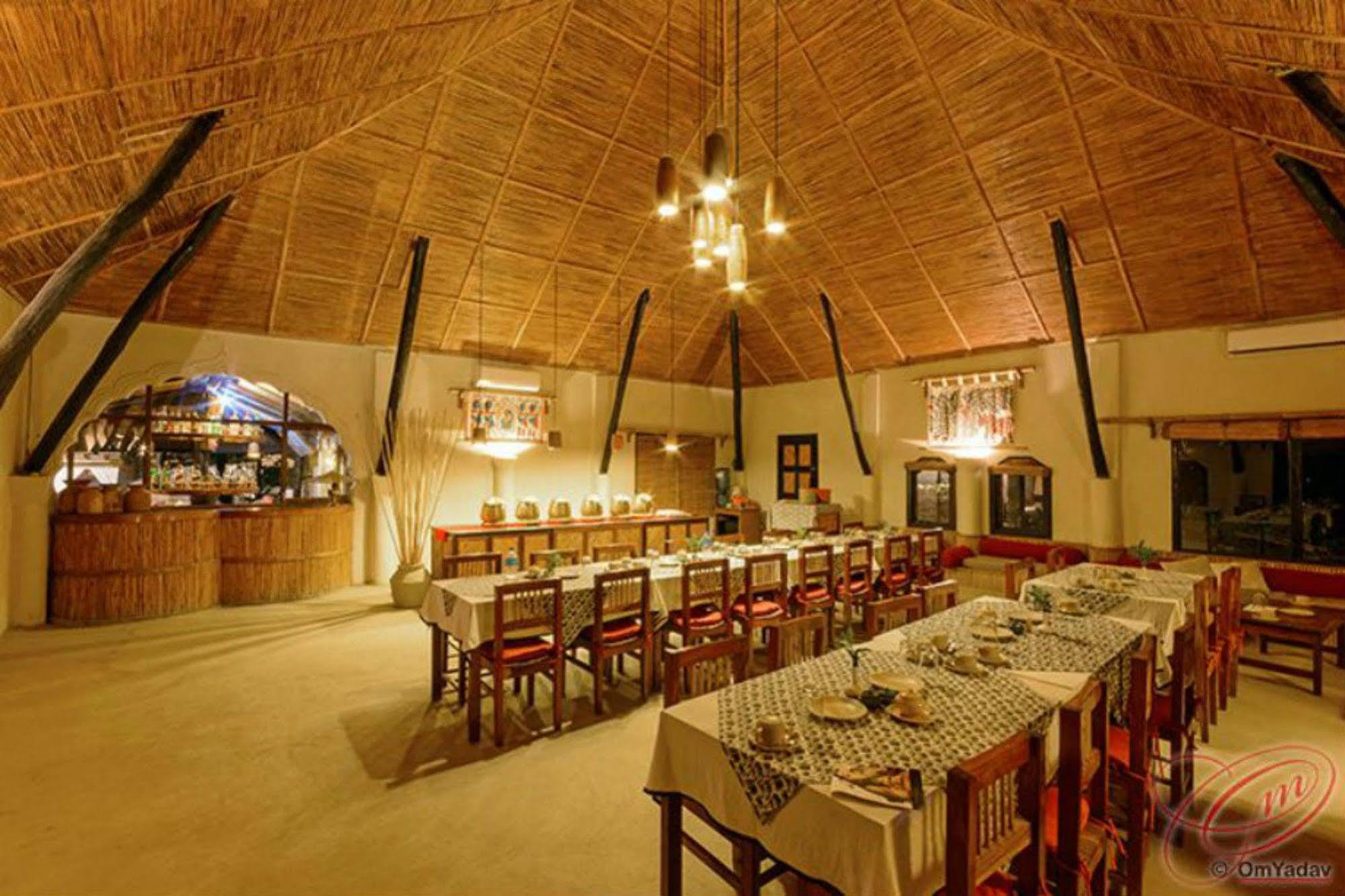 Machan Country Villa Kumarwarti Εξωτερικό φωτογραφία